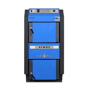 Atmos Holzvergaser GSE 30 kW blauer und grauer Atmos Holzvergaser mit Touch-Regelung